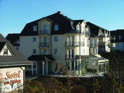 كاستلاون Hotel Zum Rehberg المظهر الخارجي الصورة